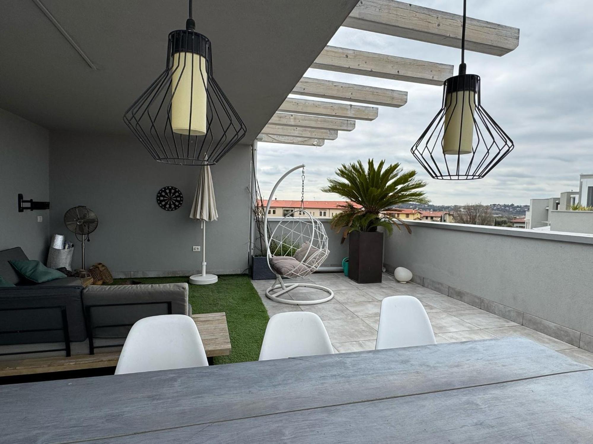 The Jazz Terrace - Relaxing Place With Pool